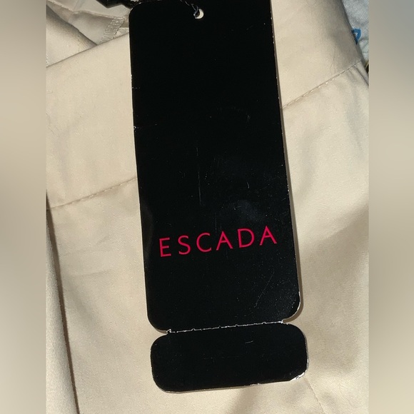 BNWT Escada Dress Pants
Size 38 (EU) Ivory - Picture 10 of 12